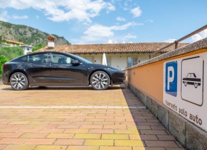 villa edy parking at lake como