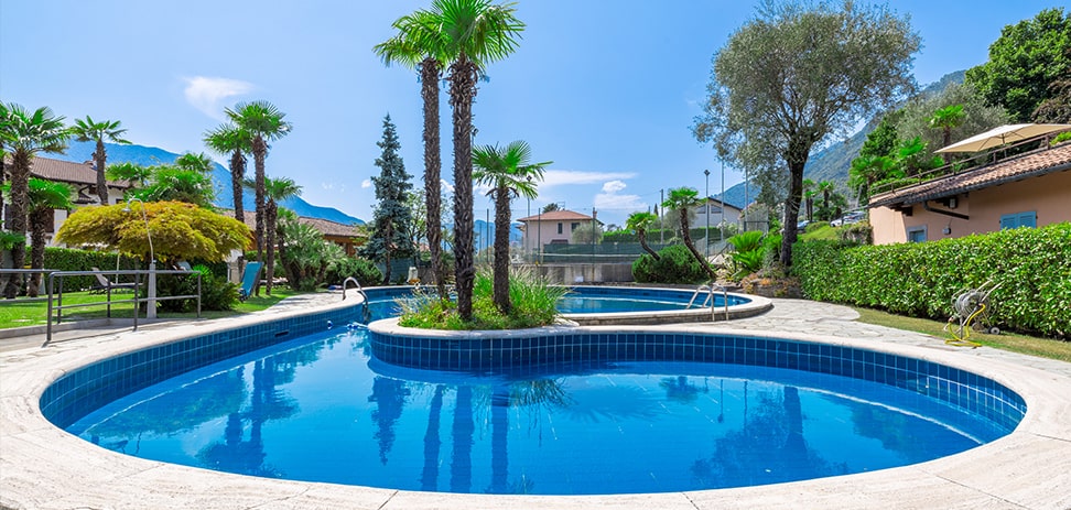 villa edy pool slide 2