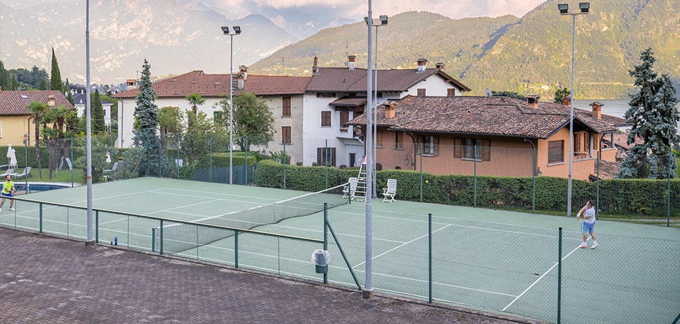 villa edy tennis slide 1